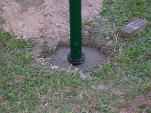 Nearly 40kg of Concrete used to cement in the clothesline