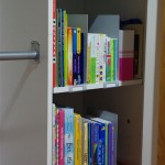 Using Bookends to help Organise our Kids Bookself